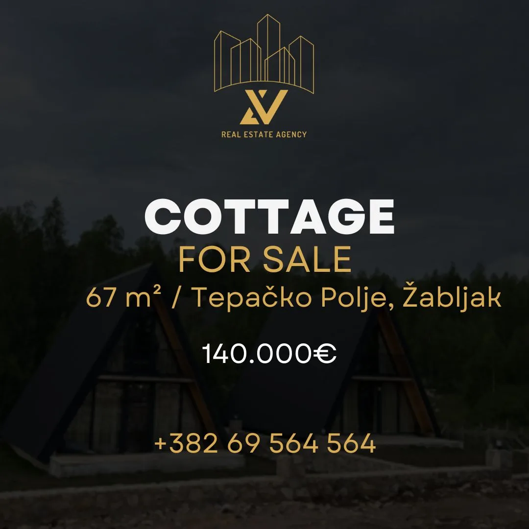 Dvije A-frame vikendice na prodaju