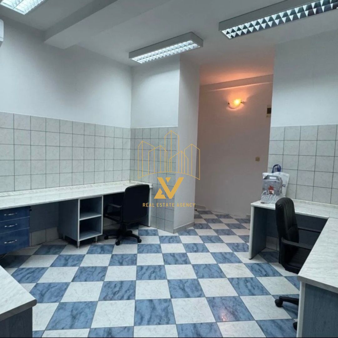 Poslovni prostor na prodaju – Centar, Nikšić (40 m²)